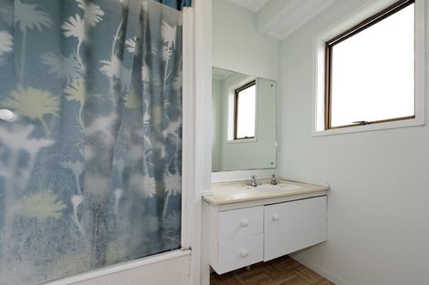 Photo of property in 4/18 Seabrook Avenue, New Lynn, Auckland, 0600