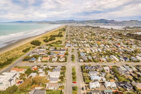 Photo of property in 2/118 Oram Avenue, New Brighton, Christchurch, 8061