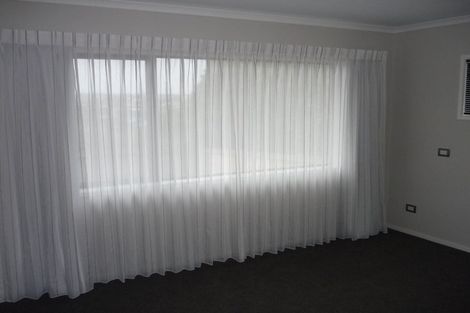 Photo of property in 808 Whangaparaoa Road, Manly, Whangaparaoa, 0930