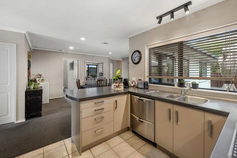 Photo of property in 5 Baxendale Drive, Matipo Heights, Rotorua, 3015