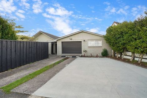 Photo of property in 1 Camellia Place, Hamilton Lake, Hamilton, 3204