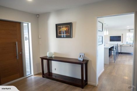Photo of property in 18 Preston Avenue, West Melton, 7618