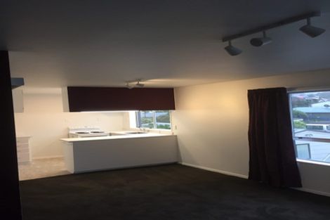 Photo of property in 218u2 Onepu Road, Lyall Bay, Wellington, 6022
