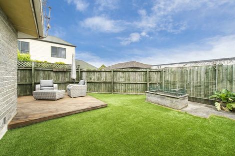 Photo of property in 17 Cunningham Place, Halswell, Christchurch, 8025