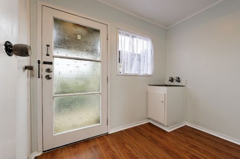 Photo of property in 4/18 Seabrook Avenue, New Lynn, Auckland, 0600