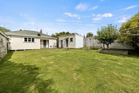 Photo of property in 30 Milne Street, Hunterville, 4730