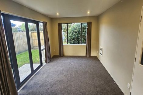 Photo of property in 57 Grimseys Road, Redwood, Christchurch, 8051