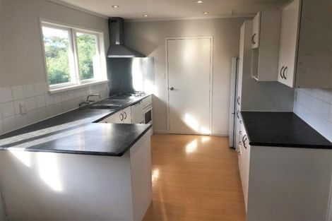 Photo of property in 54 Stanley Road, Glenfield, Auckland, 0629