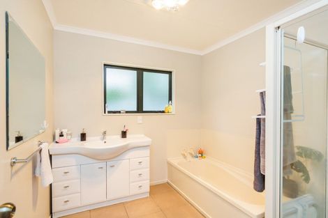 Photo of property in 15 Woodland Grove, Feilding, 4702