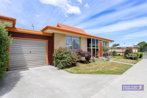 Photo of property in 2/30 Trevor Street, Hornby, Christchurch, 8042