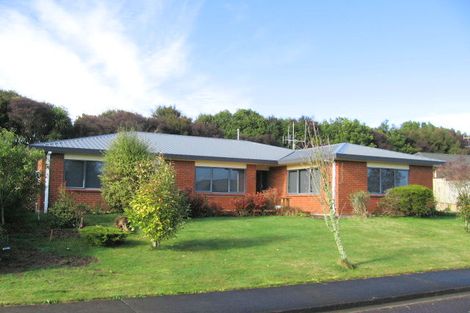 Photo of property in 25 Reynolds Drive, Glenview, Hamilton, 3206