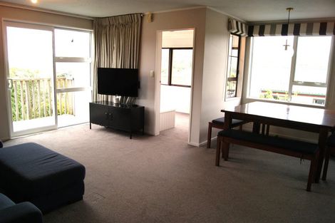 Photo of property in 78 Thurleigh Grove, Karori, Wellington, 6012