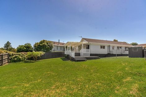 Photo of property in 12 Pureora Place, Clendon Park, Auckland, 2103