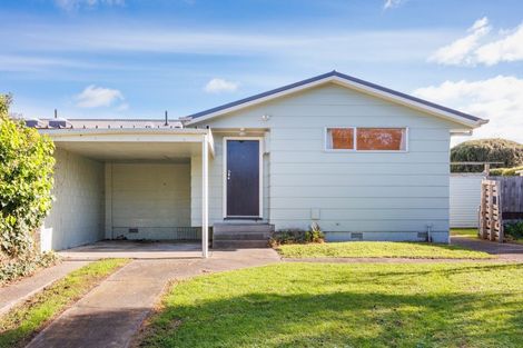 Photo of property in 18 Amberley Avenue, Westbrook, Palmerston North, 4412