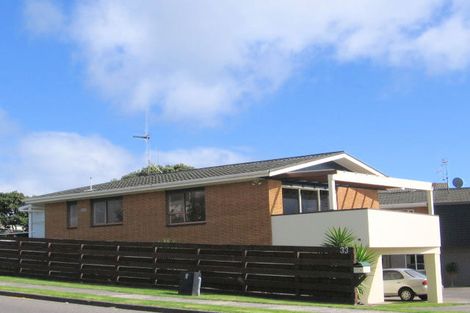 Photo of property in 33b Tay Street, Mount Maunganui, 3116