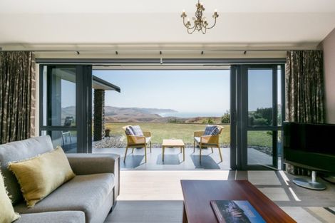 Photo of property in 64 Waipuka Road, Waimarama, Havelock North, 4294