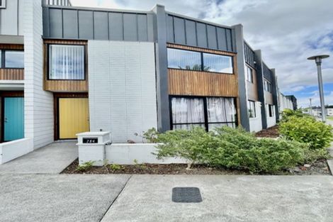 Photo of property in 284 Hobsonville Point Road, Hobsonville, Auckland, 0616