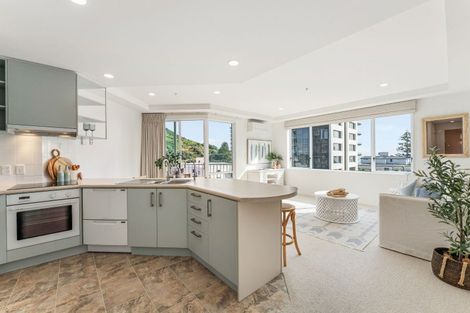 Photo of property in 29/12 Maunganui Road, Mount Maunganui, 3116