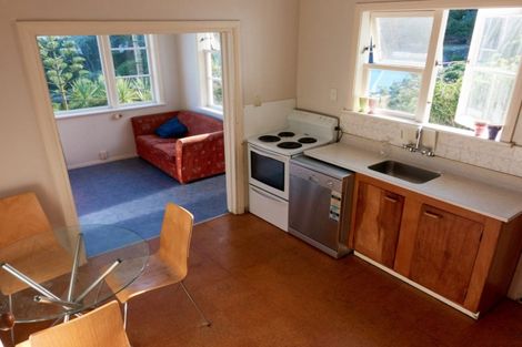 Photo of property in 24f2 Akatea Street, Berhampore, Wellington, 6023
