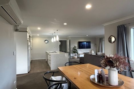 Photo of property in 6 Taieri Place, Poraiti, Napier, 4112