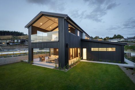 Photo of property in 7 Mills Road, Wanaka, 9305