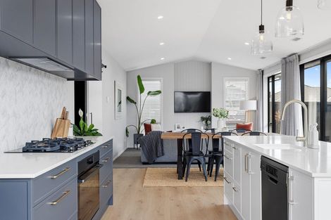 Photo of property in 11 Grimwood Street, Woodend, 7610