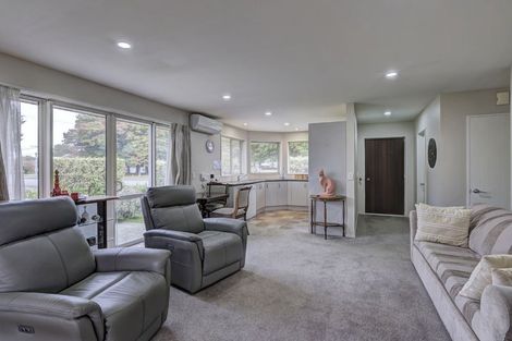 Photo of property in 3/46 Staveley Street, Avonhead, Christchurch, 8042