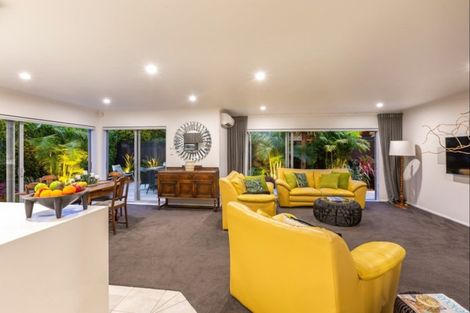 Photo of property in 30b Riverside Road, Orewa, 0931