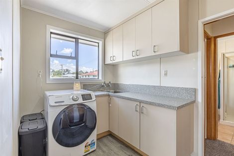 Photo of property in 12a Russell Street, Feilding, 4702