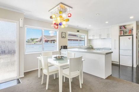 Photo of property in 1/6 Manuka Street, Orewa, 0931