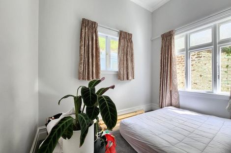 Photo of property in 126 Wallace Street, Mount Cook, Wellington, 6021