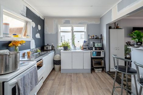 Photo of property in 412 High Street South, Carterton, 5713