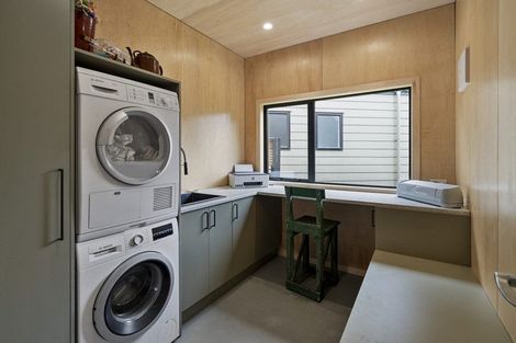 Photo of property in 33 Glasgow Street, Bell Block, New Plymouth, 4312