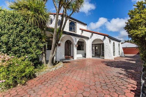 Photo of property in 15 Hawkswood Place, Avonhead, Christchurch, 8042