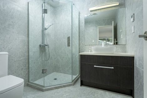 Photo of property in 97a Sunrise Avenue, Murrays Bay, Auckland, 0630