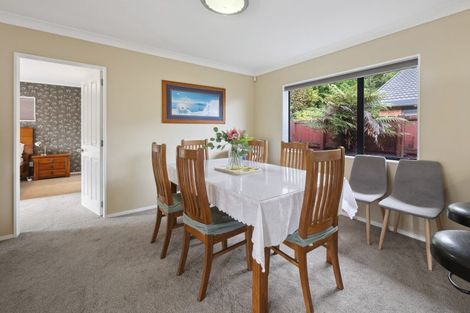 Photo of property in 56a Aquarius Drive, Kawaha Point, Rotorua, 3010