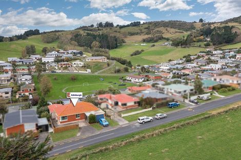 Photo of property in 8 Weir Street, Green Island, Dunedin, 9018