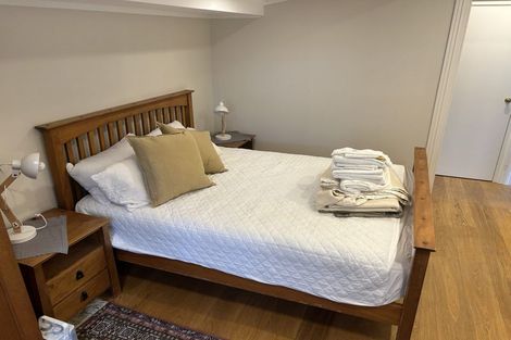 Photo of property in 31 Queen Street, Cambridge, 3434