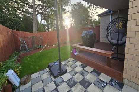 Photo of property in 75a Andrew Road, Howick, Auckland, 2010