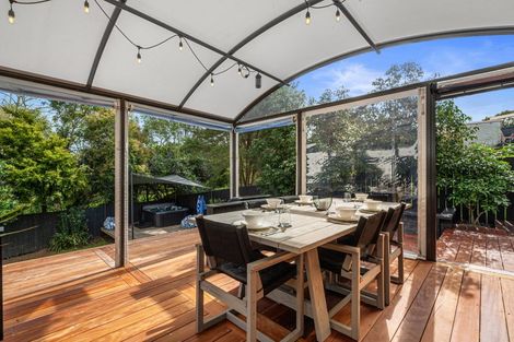 Photo of property in 51 Makiri Street, Helensville, 0800