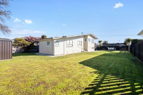 Photo of property in 8 Derby Street, Stoke, Nelson, 7011