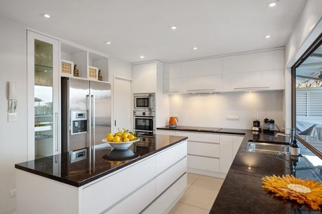 Photo of property in 2/19a Sanders Avenue, Takapuna, Auckland, 0622