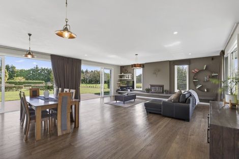 Photo of property in 50a Richmond Road, Brixton, New Plymouth, 4373