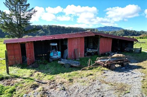 Photo of property in 200 Golf Links Road, Kaiata, Greymouth, 7805