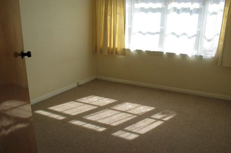 Photo of property in 17 Hillary Crescent, Upper Riccarton, Christchurch, 8041