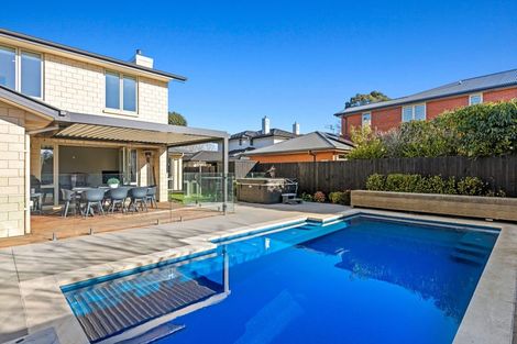 Photo of property in 6 Benmore Gardens, Harewood, Christchurch, 8051