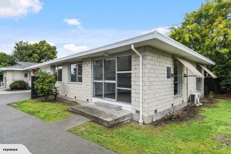 Photo of property in 12 Ruddenklau Lane, Bishopdale, Christchurch, 8053
