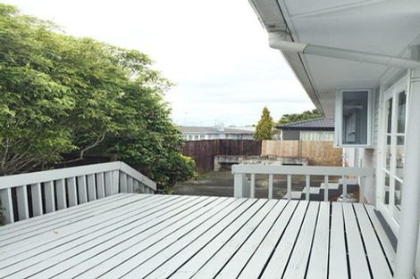 Photo of property in 31 Portadown Avenue, Pakuranga Heights, Auckland, 2010