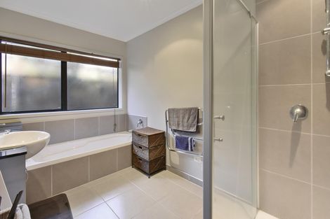 Photo of property in 12 Kauri Road, Pukekohe, 2120