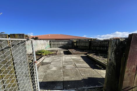Photo of property in 2/12 Balmore Place, Wattle Downs, Auckland, 2103